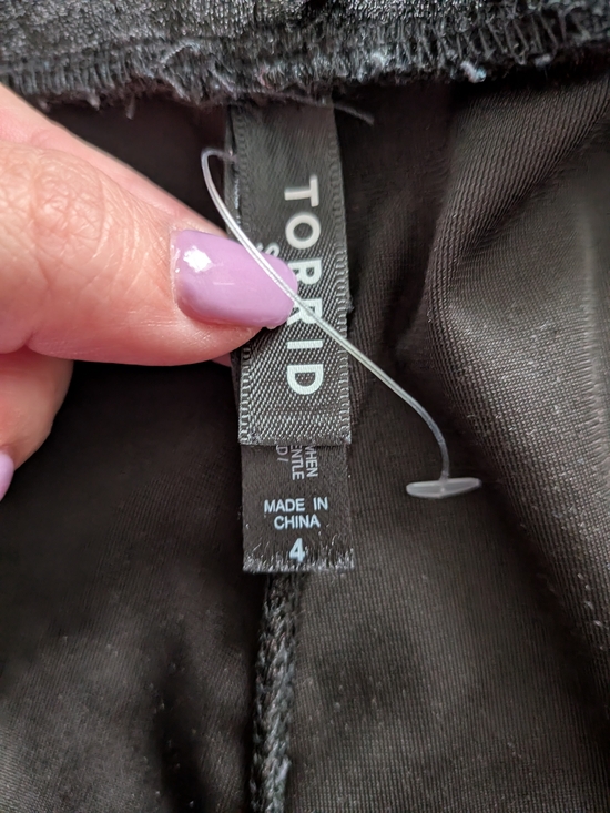 torrid Black Velvet Sleep Pants - Picture 2 of 3